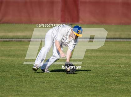 Thumbnail 2 in Mar Vista vs. San Pasqual (Lions Tournament) photogallery.
