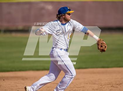 Thumbnail 1 in Mar Vista vs. San Pasqual (Lions Tournament) photogallery.