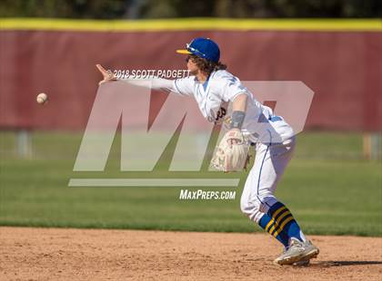 Thumbnail 3 in Mar Vista vs. San Pasqual (Lions Tournament) photogallery.