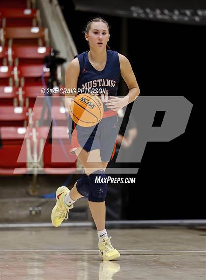 Thumbnail 2 in Snow Canyon vs. Mountain Crest (UHSAA 4A Quarterfinal) photogallery.