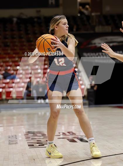 Thumbnail 3 in Snow Canyon vs. Mountain Crest (UHSAA 4A Quarterfinal) photogallery.
