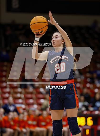 Thumbnail 2 in Snow Canyon vs. Mountain Crest (UHSAA 4A Quarterfinal) photogallery.
