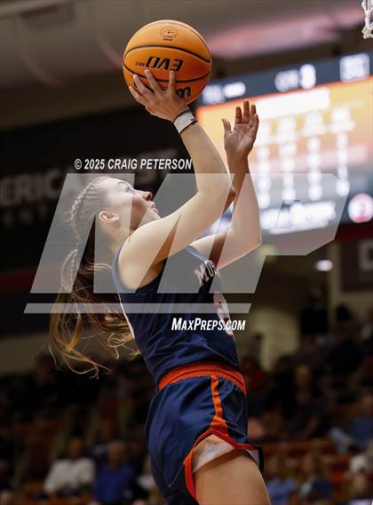Thumbnail 2 in Snow Canyon vs. Mountain Crest (UHSAA 4A Quarterfinal) photogallery.