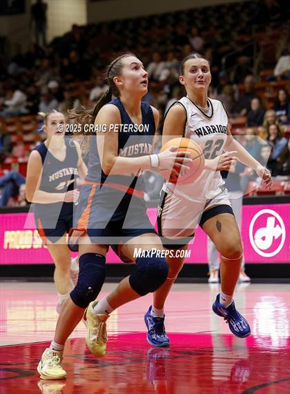 Thumbnail 3 in Snow Canyon vs. Mountain Crest (UHSAA 4A Quarterfinal) photogallery.