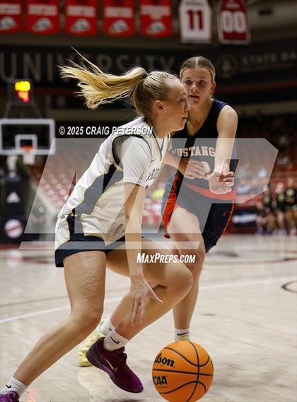 Thumbnail 1 in Snow Canyon vs. Mountain Crest (UHSAA 4A Quarterfinal) photogallery.