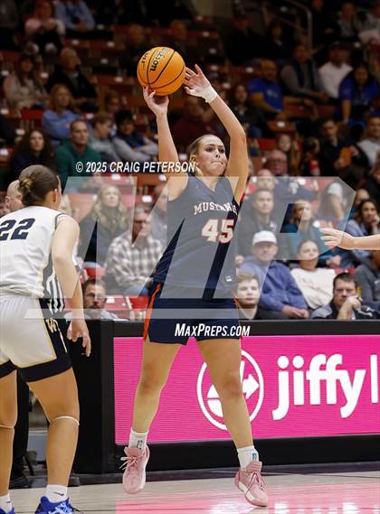 Thumbnail 1 in Snow Canyon vs. Mountain Crest (UHSAA 4A Quarterfinal) photogallery.