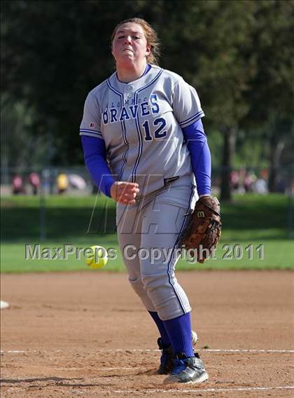 Thumbnail 2 in Westlake vs. Lompoc (Simi Tournament) photogallery.