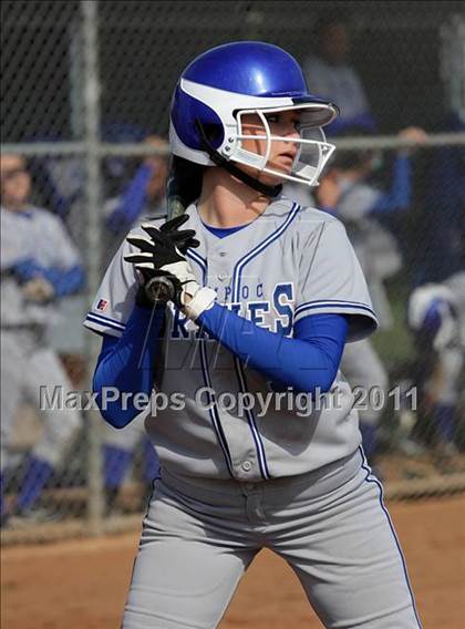 Thumbnail 1 in Westlake vs. Lompoc (Simi Tournament) photogallery.