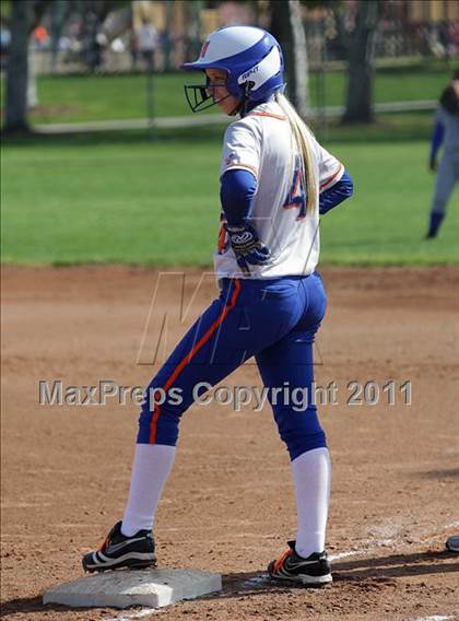 Thumbnail 2 in Westlake vs. Lompoc (Simi Tournament) photogallery.