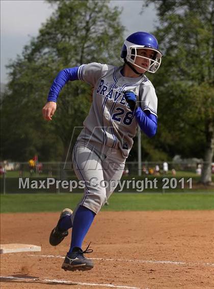 Thumbnail 2 in Westlake vs. Lompoc (Simi Tournament) photogallery.