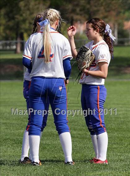 Thumbnail 3 in Westlake vs. Lompoc (Simi Tournament) photogallery.