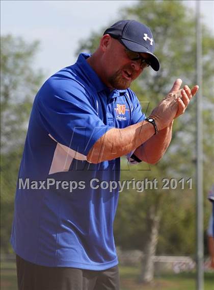 Thumbnail 3 in Westlake vs. Lompoc (Simi Tournament) photogallery.