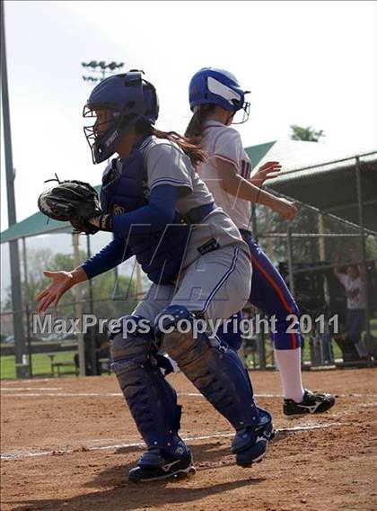 Thumbnail 1 in Westlake vs. Lompoc (Simi Tournament) photogallery.