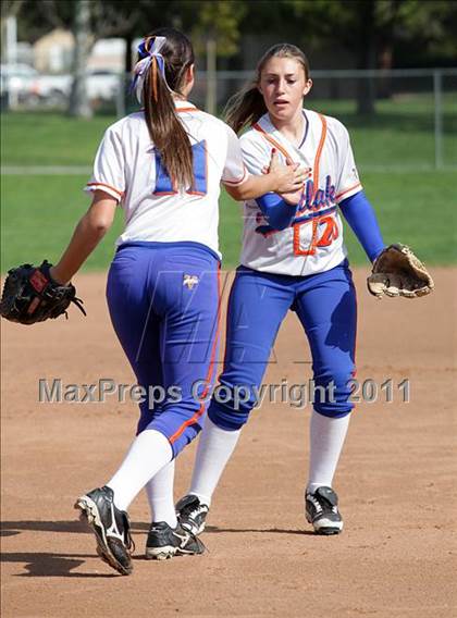 Thumbnail 1 in Westlake vs. Lompoc (Simi Tournament) photogallery.