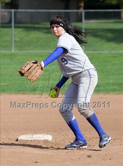 Thumbnail 1 in Westlake vs. Lompoc (Simi Tournament) photogallery.