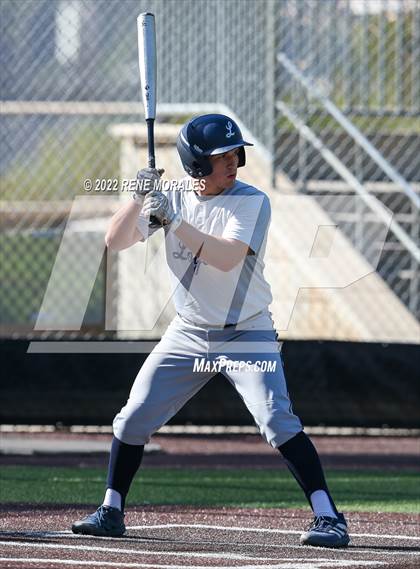 Thumbnail 1 in Loyola vs St Francis photogallery.