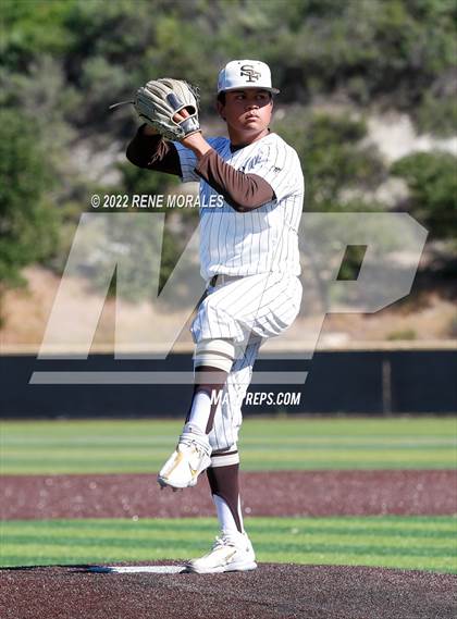 Thumbnail 2 in Loyola vs St Francis photogallery.