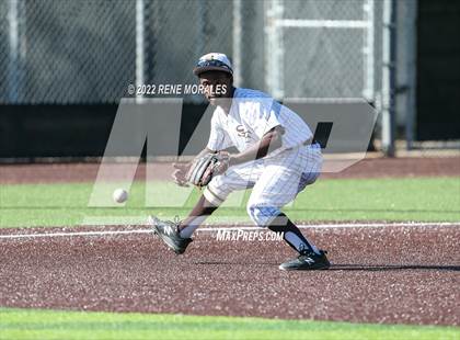 Thumbnail 2 in Loyola vs St Francis photogallery.