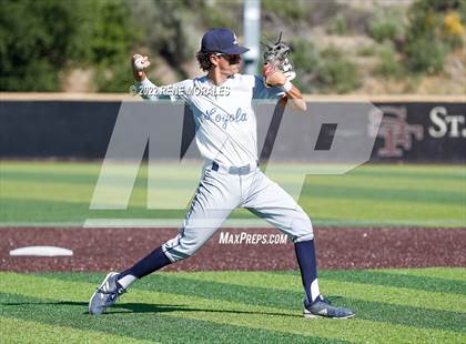 Thumbnail 2 in Loyola vs St Francis photogallery.