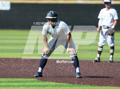 Thumbnail 2 in Loyola vs St Francis photogallery.