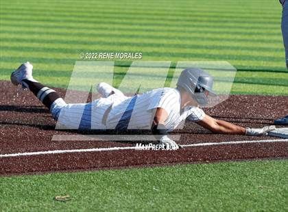 Thumbnail 2 in Loyola vs St Francis photogallery.