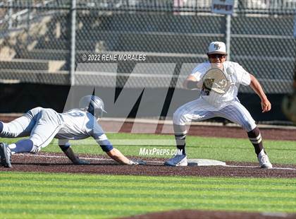 Thumbnail 2 in Loyola vs St Francis photogallery.