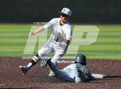 Thumbnail 2 in Loyola vs St Francis photogallery.