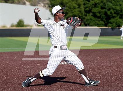Thumbnail 3 in Loyola vs St Francis photogallery.