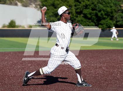 Thumbnail 1 in Loyola vs St Francis photogallery.
