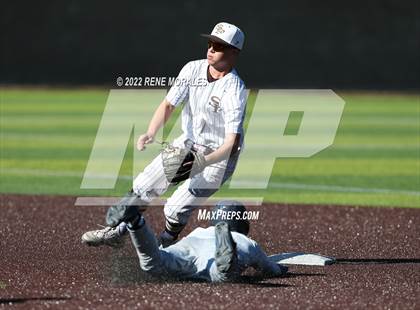 Thumbnail 1 in Loyola vs St Francis photogallery.