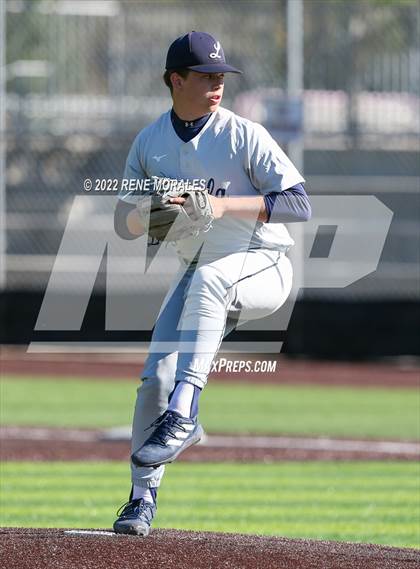 Thumbnail 1 in Loyola vs St Francis photogallery.