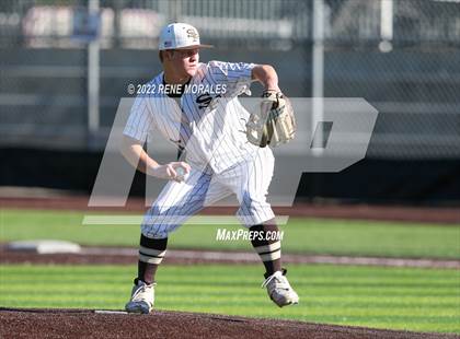 Thumbnail 2 in Loyola vs St Francis photogallery.