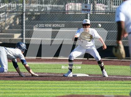 Thumbnail 1 in Loyola vs St Francis photogallery.