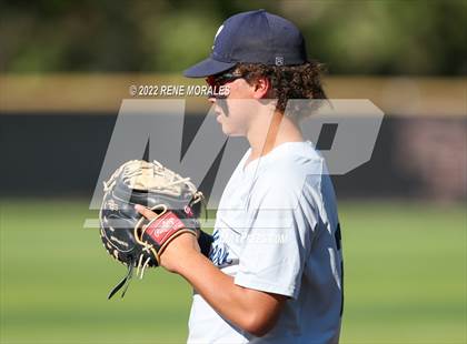 Thumbnail 2 in Loyola vs St Francis photogallery.