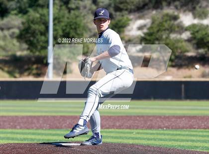 Thumbnail 2 in Loyola vs St Francis photogallery.