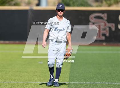 Thumbnail 2 in Loyola vs St Francis photogallery.