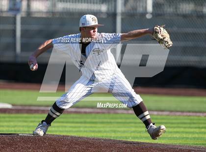 Thumbnail 1 in Loyola vs St Francis photogallery.