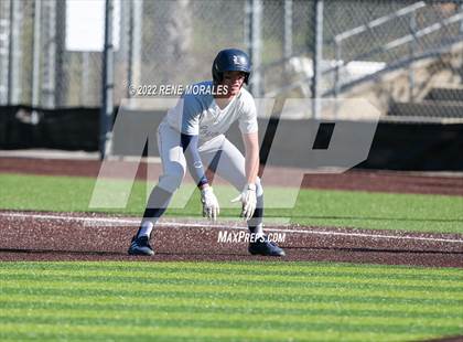 Thumbnail 1 in Loyola vs St Francis photogallery.