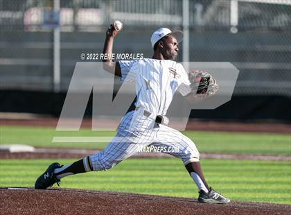 Thumbnail 1 in Loyola vs St Francis photogallery.