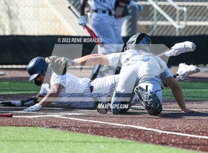 Thumbnail 1 in Loyola vs St Francis photogallery.