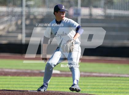 Thumbnail 3 in Loyola vs St Francis photogallery.