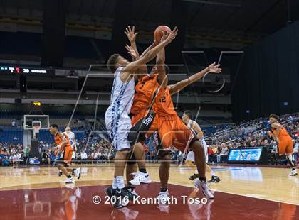 Thumbnail 1 in Lancaster vs. Vela (UIL 5A Semifinal) photogallery.