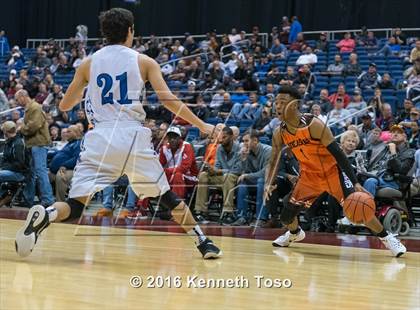 Thumbnail 1 in Lancaster vs. Vela (UIL 5A Semifinal) photogallery.