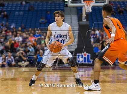 Thumbnail 3 in Lancaster vs. Vela (UIL 5A Semifinal) photogallery.