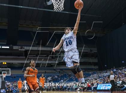 Thumbnail 2 in Lancaster vs. Vela (UIL 5A Semifinal) photogallery.
