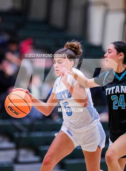 Thumbnail 3 in Clovis North vs. Orange Cove photogallery.