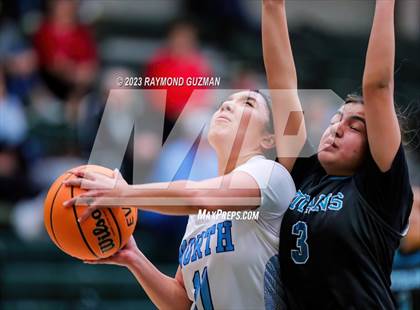 Thumbnail 3 in Clovis North vs. Orange Cove photogallery.