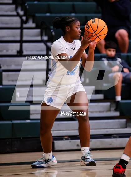 Thumbnail 2 in Clovis North vs. Orange Cove photogallery.