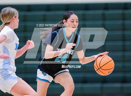 Thumbnail 1 in Clovis North vs. Orange Cove photogallery.