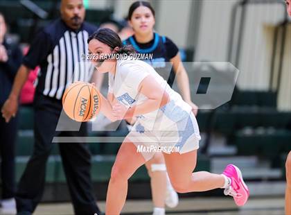 Thumbnail 2 in Clovis North vs. Orange Cove photogallery.